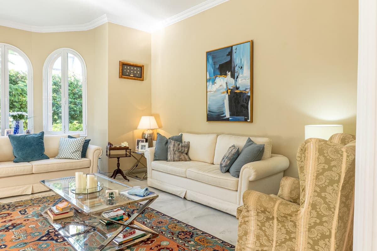 Detached Villa in New Golden Mile — photo 8 of 10