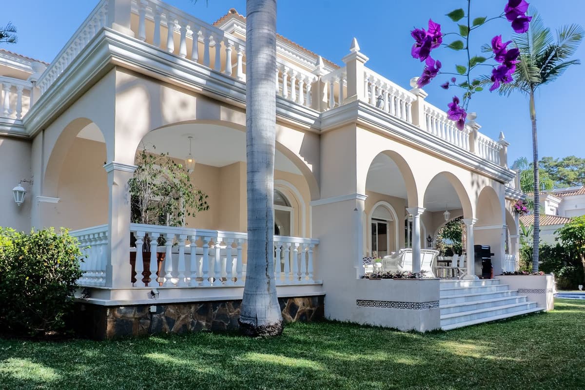 Detached Villa in New Golden Mile — photo 10 of 10