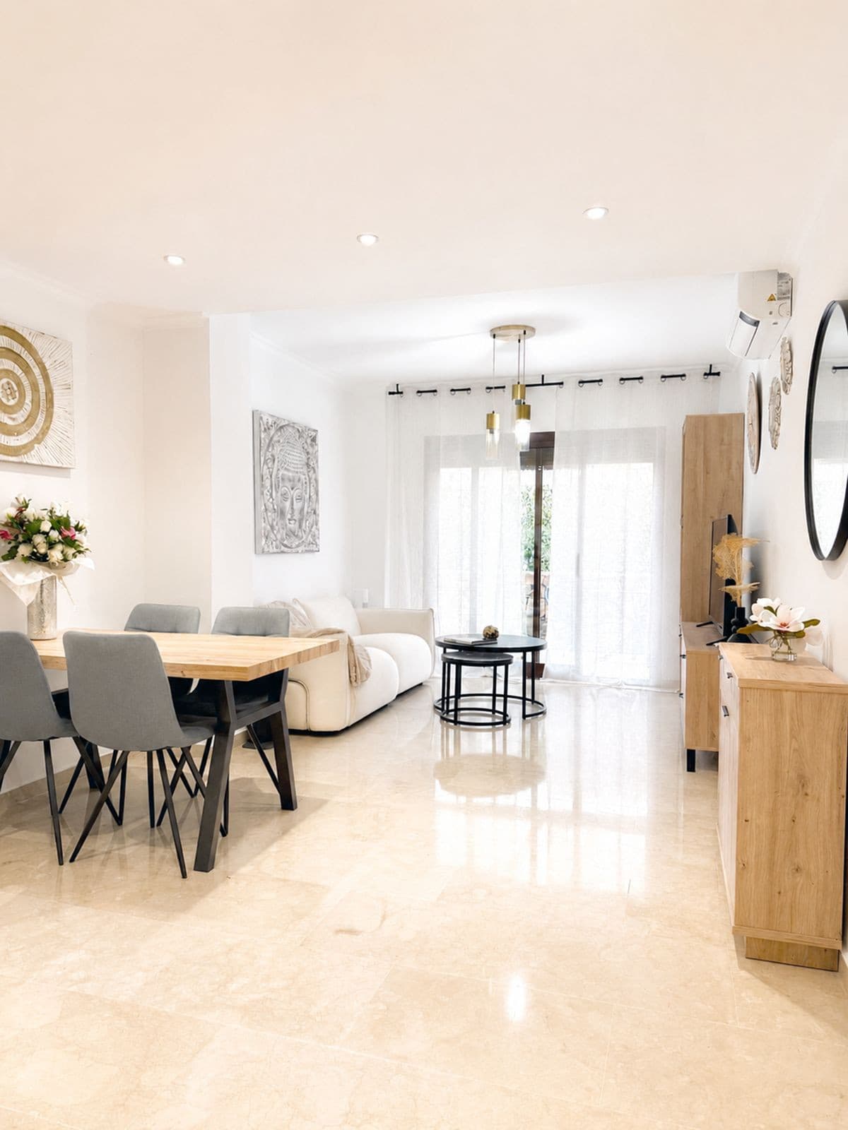 Middle Floor Apartment in Marbella — photo 7 of 10
