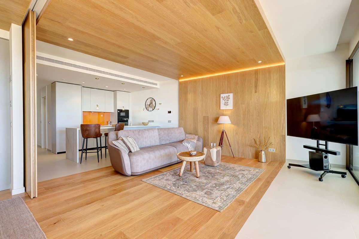 Middle Floor Apartment in Higueron — photo 4 of 10