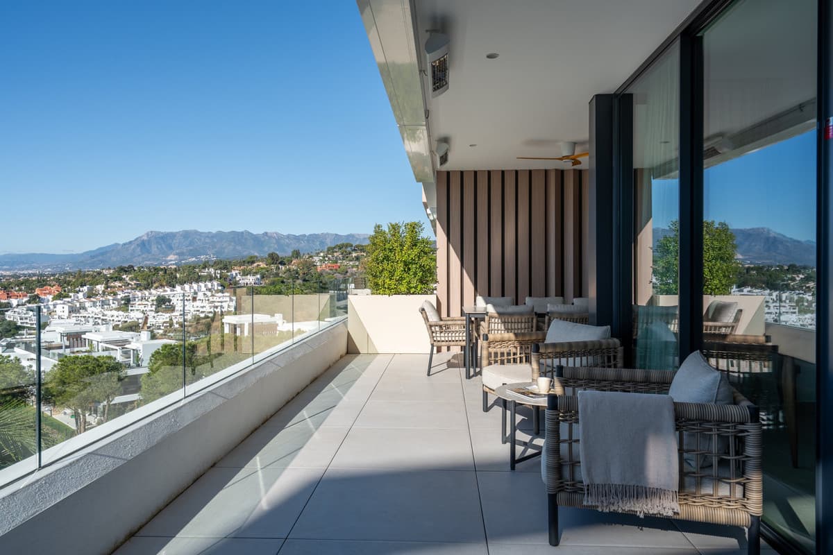 Middle Floor Apartment in Marbella — photo 6 of 10