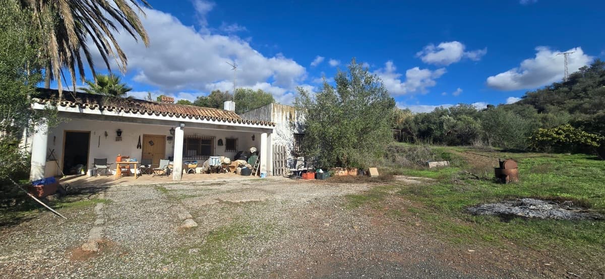 Cortijo in Estepona — photo 1 of 10