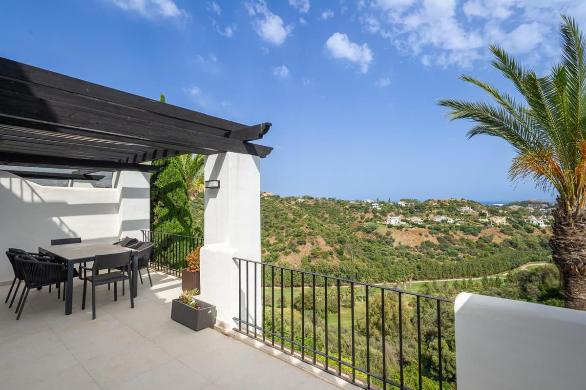 Penthouse in La Quinta — photo 7 of 10