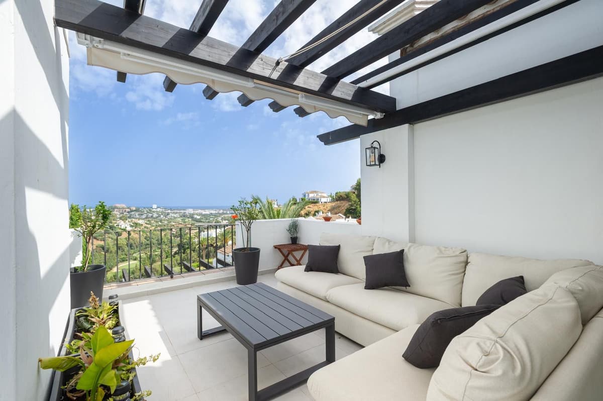 Penthouse in La Quinta — photo 8 of 10