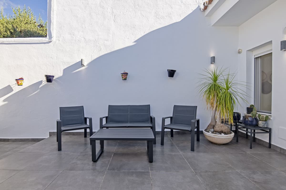 Semi-Detached House in Nueva Andalucía — photo 5 of 10