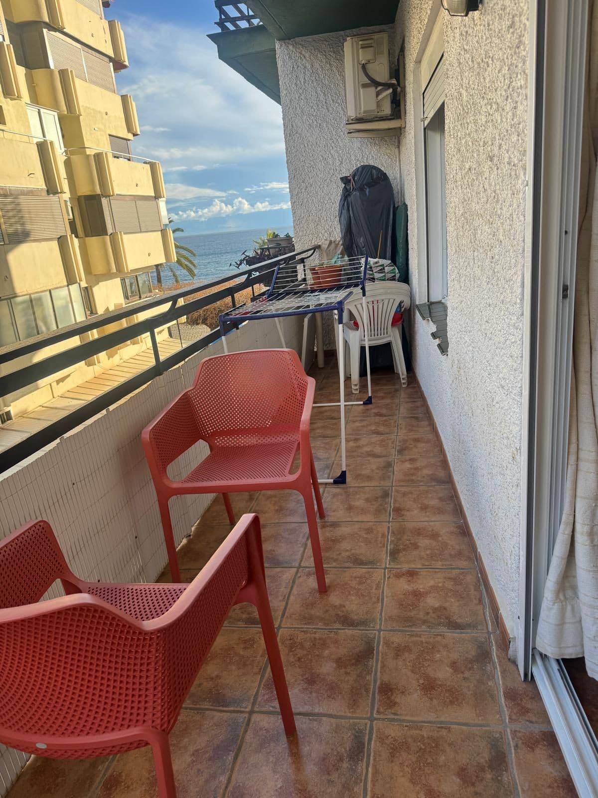Middle Floor Apartment in Marbella — photo 2 of 10