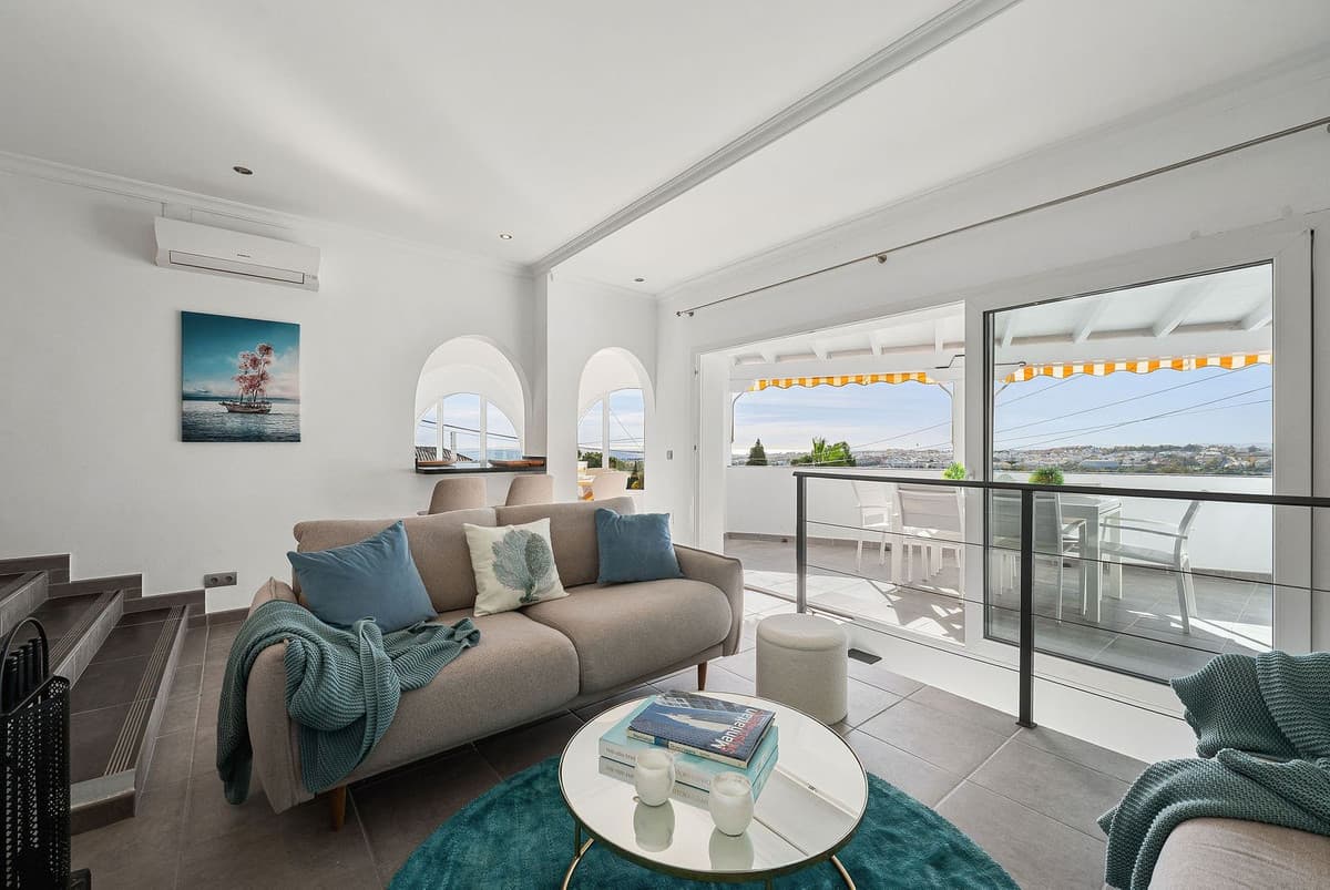 Townhouse in Nueva Andalucía — photo 7 of 10