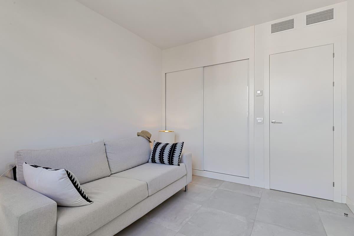 Top Floor Apartment in Fuengirola — photo 3 of 10