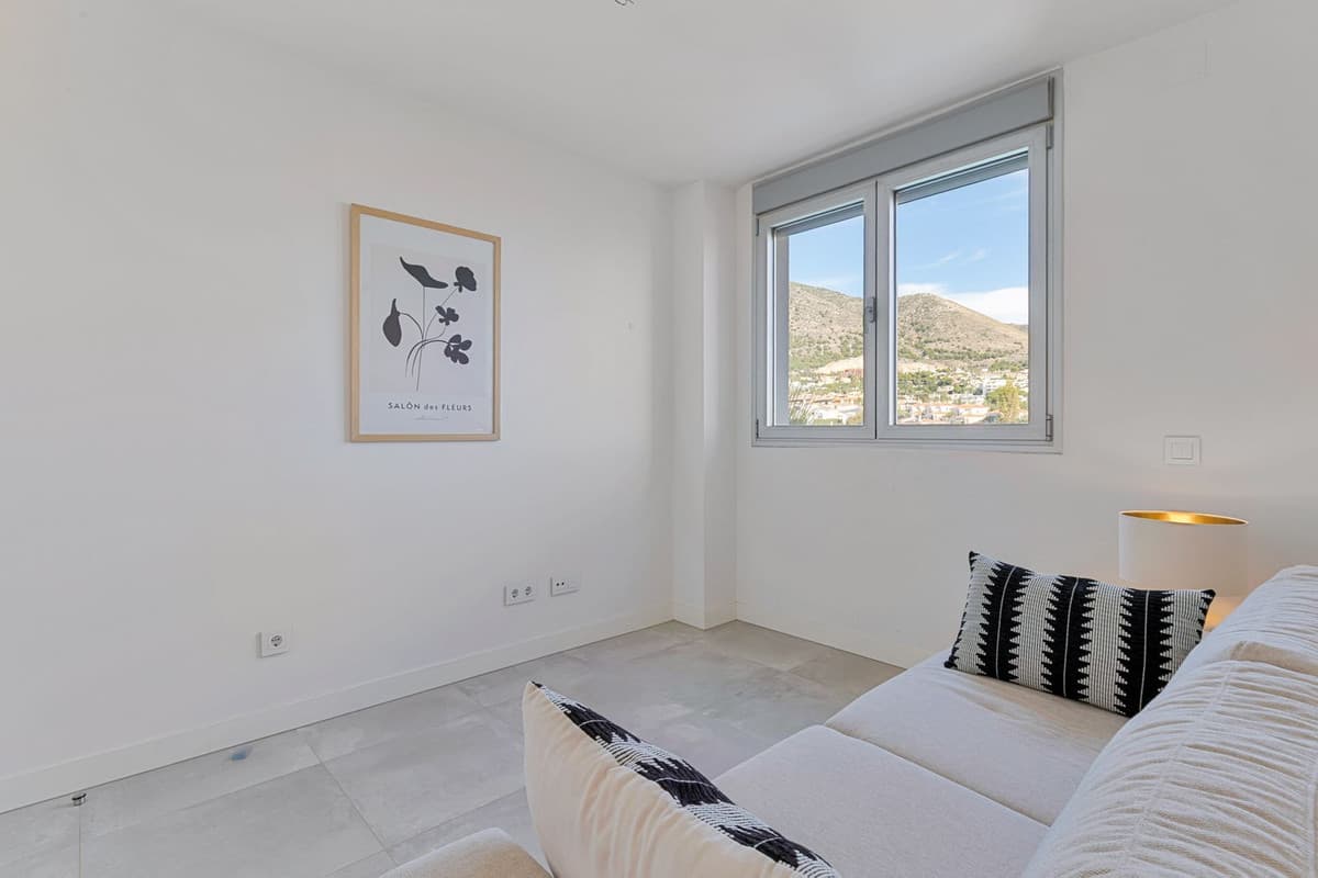 Top Floor Apartment in Fuengirola — photo 9 of 10