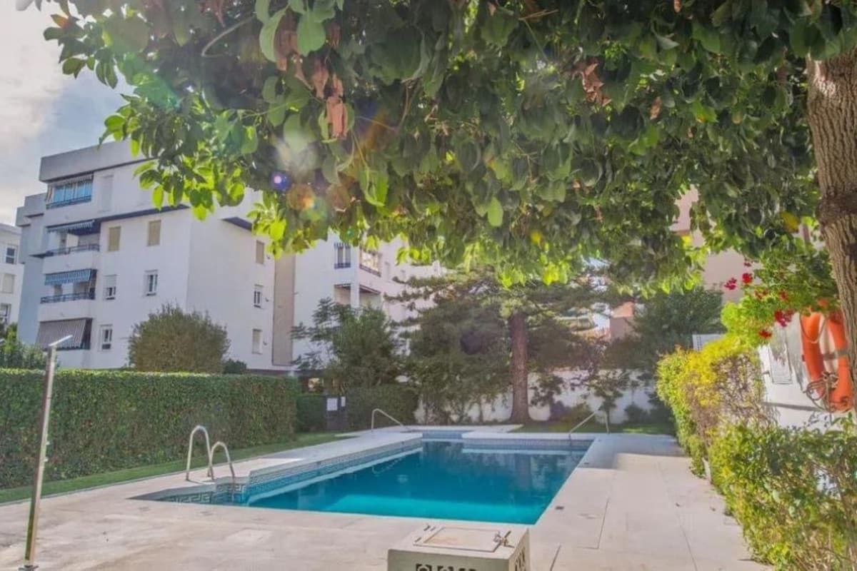 Middle Floor Apartment in Marbella — photo 6 of 10