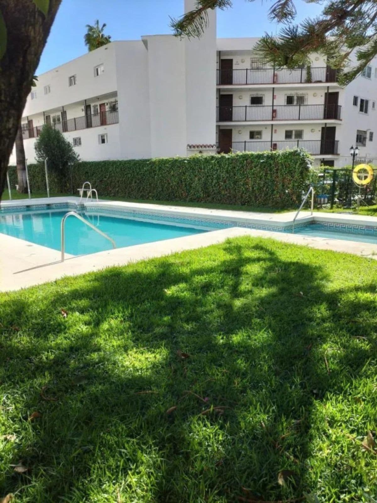 Middle Floor Apartment in Marbella — photo 10 of 10