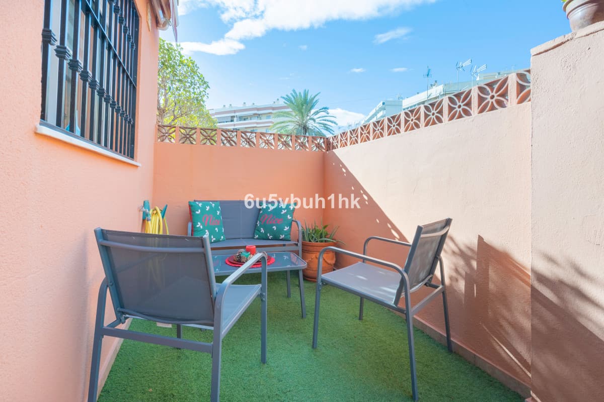 Semi-Detached House in Fuengirola — photo 4 of 10