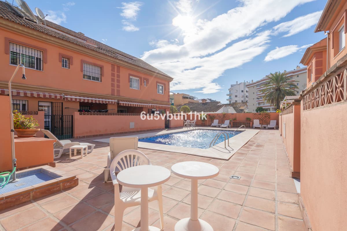 Semi-Detached House in Fuengirola — photo 5 of 10