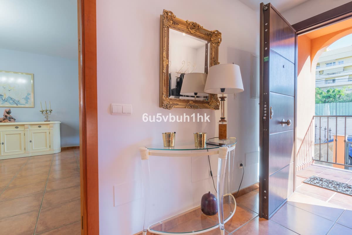 Semi-Detached House in Fuengirola — photo 8 of 10