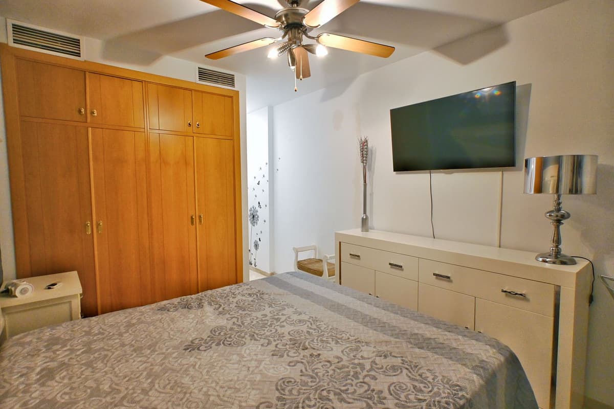 Middle Floor Apartment in Fuengirola — photo 8 of 10
