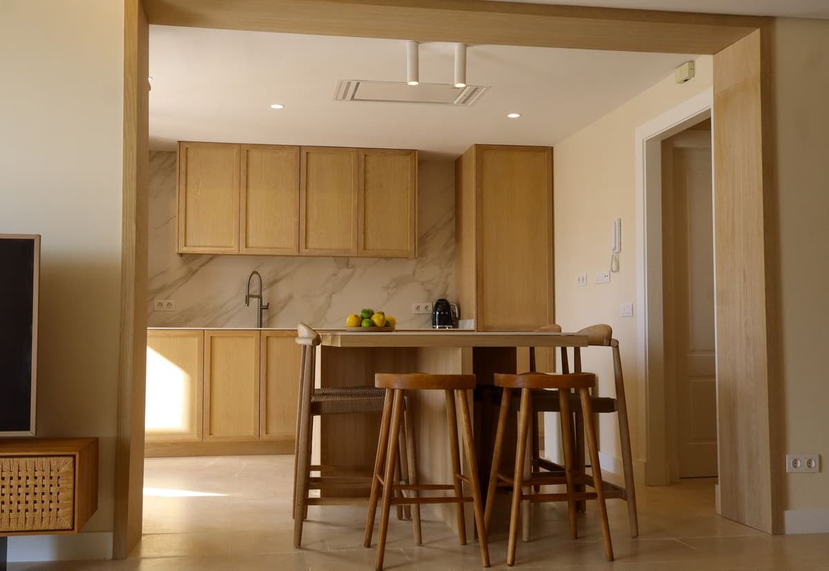 Middle Floor Apartment in Nueva Andalucía — photo 10 of 10