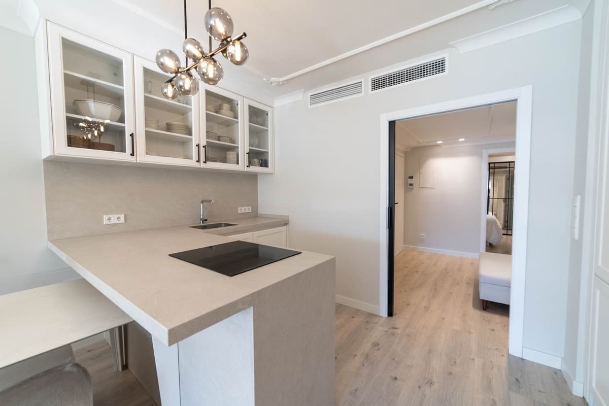 Middle Floor Apartment in Marbella — photo 9 of 10