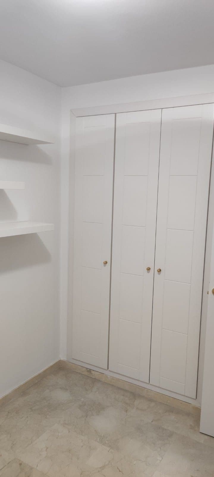 Middle Floor Apartment in Málaga Centro — photo 6 of 10