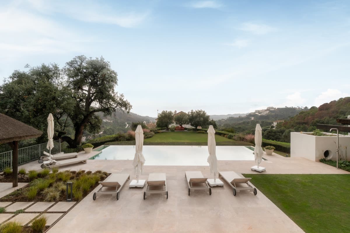 Detached Villa in Benahavís — photo 5 of 10