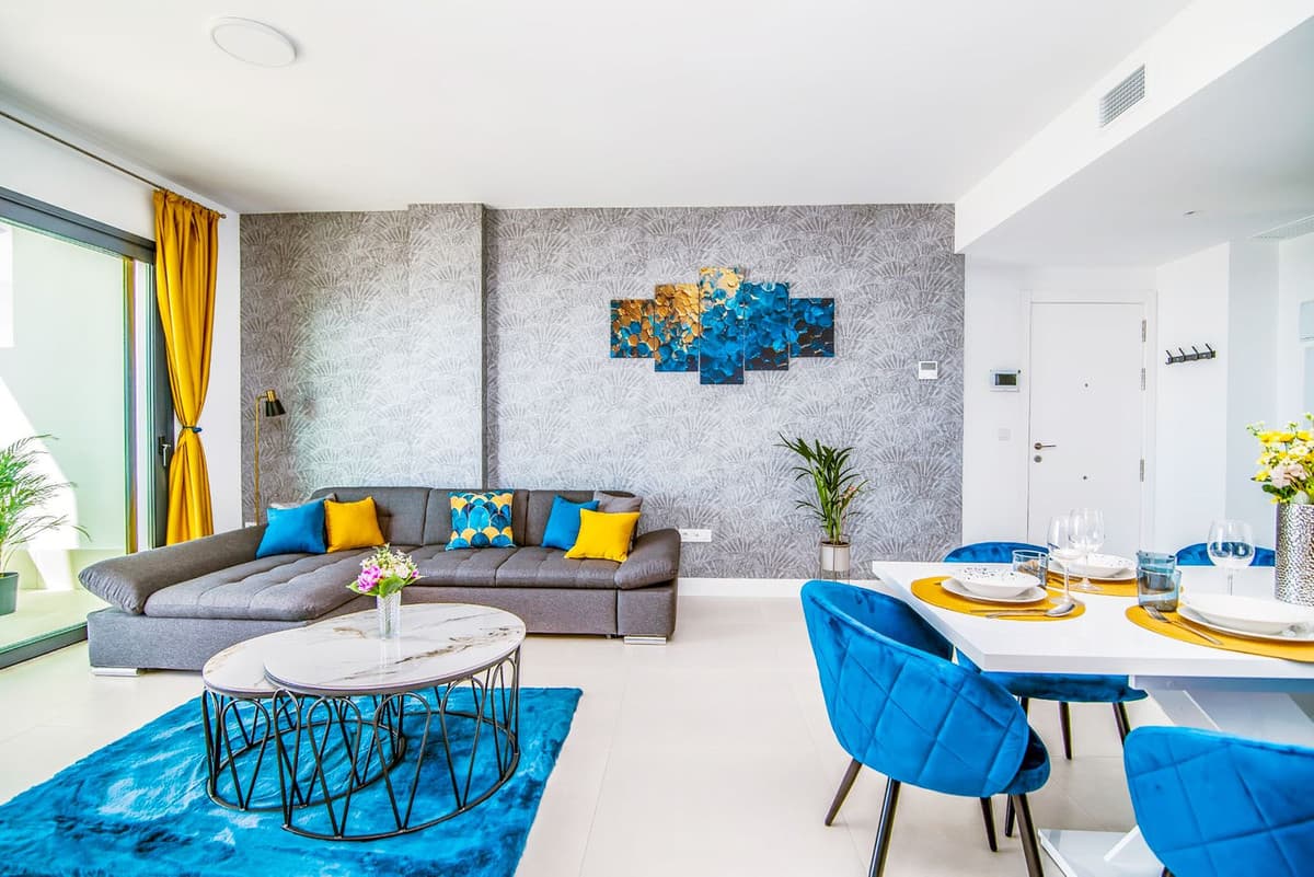 Middle Floor Apartment in Fuengirola — photo 4 of 10