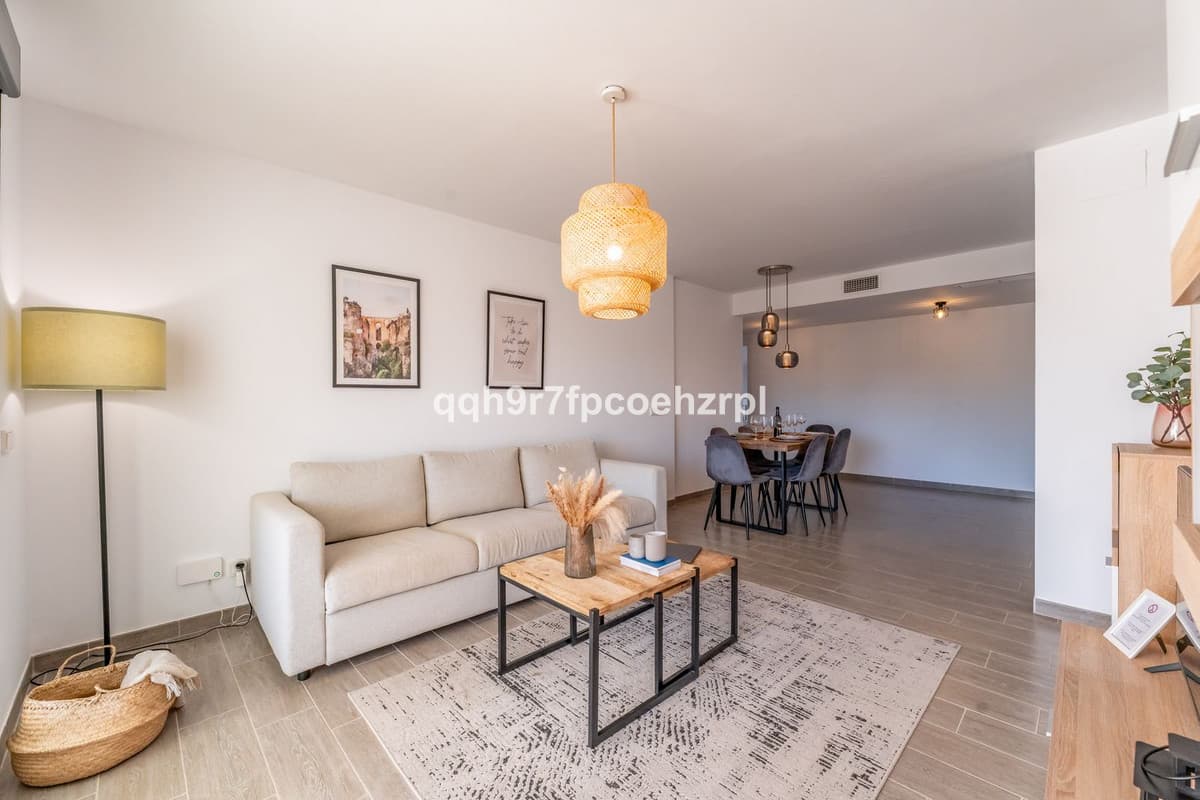 Middle Floor Apartment in La Cala de Mijas — photo 2 of 10