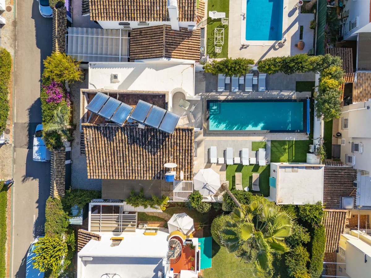 Detached Villa in Estepona — photo 4 of 10