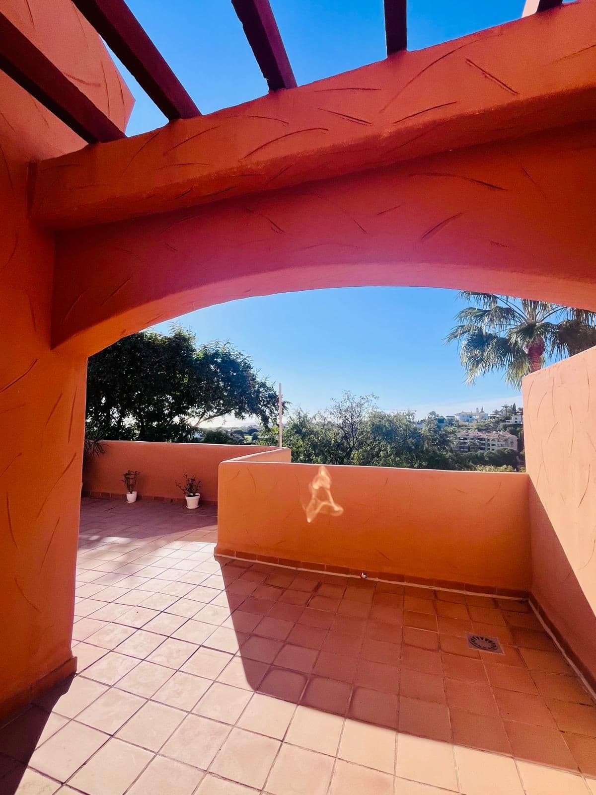 Penthouse Duplex in Elviria — photo 9 of 10