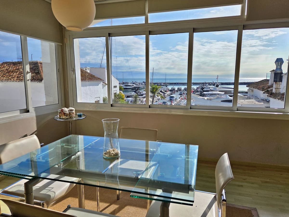 Middle Floor Studio in Puerto Banús — photo 3 of 10