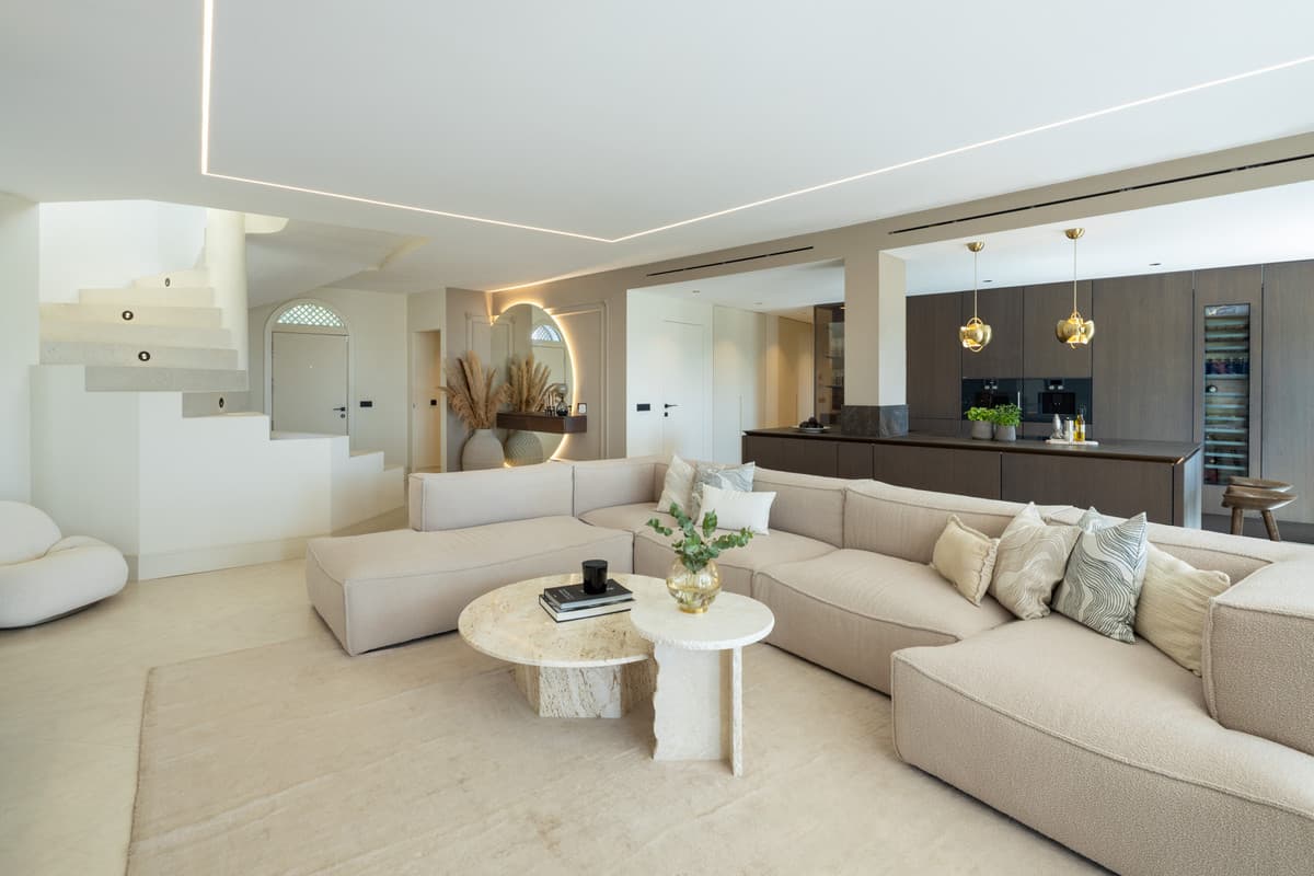 Penthouse in The Golden Mile — photo 6 of 10