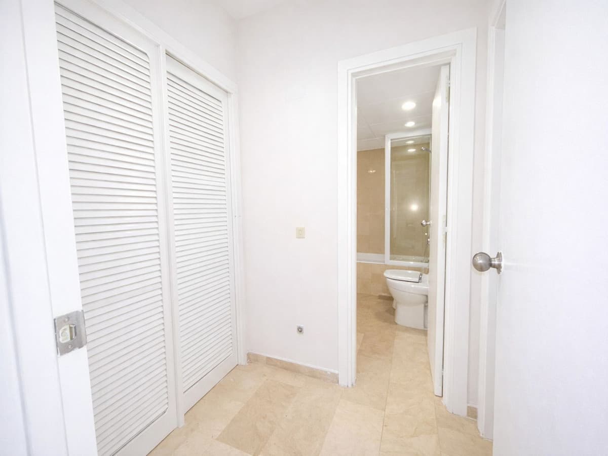 Ground Floor Apartment in The Golden Mile — photo 8 of 10