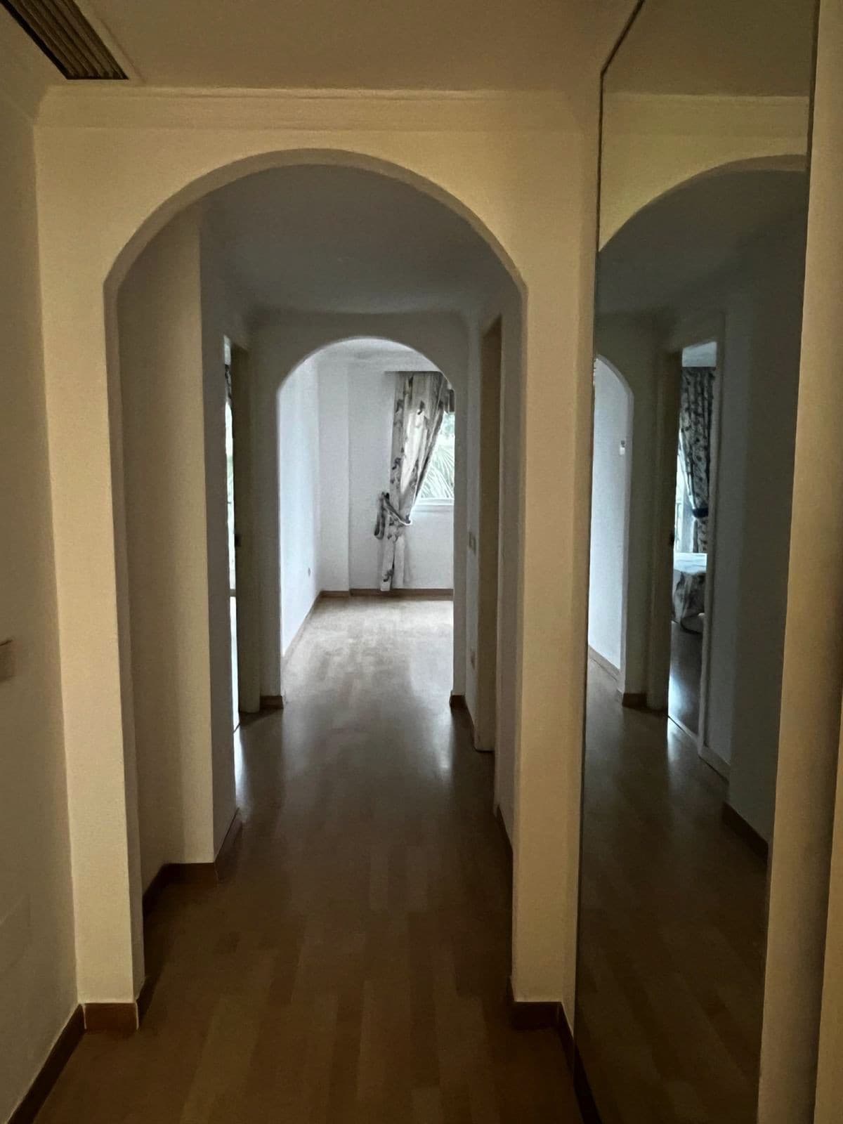 Middle Floor Apartment in Nagüeles — photo 8 of 10