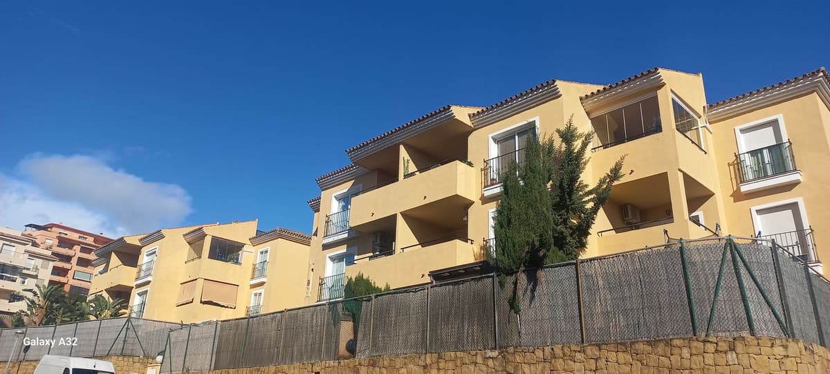 Top Floor Apartment in Riviera del Sol — photo 2 of 10