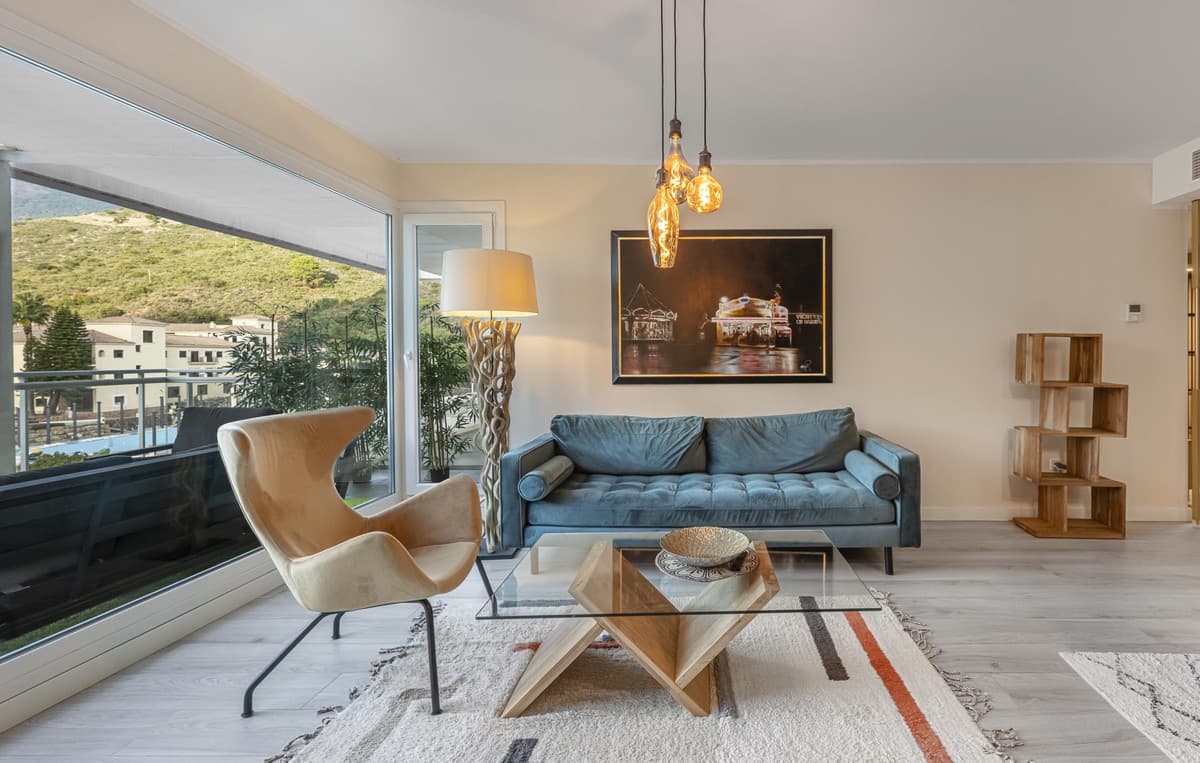 Middle Floor Apartment in Benahavís — photo 6 of 10