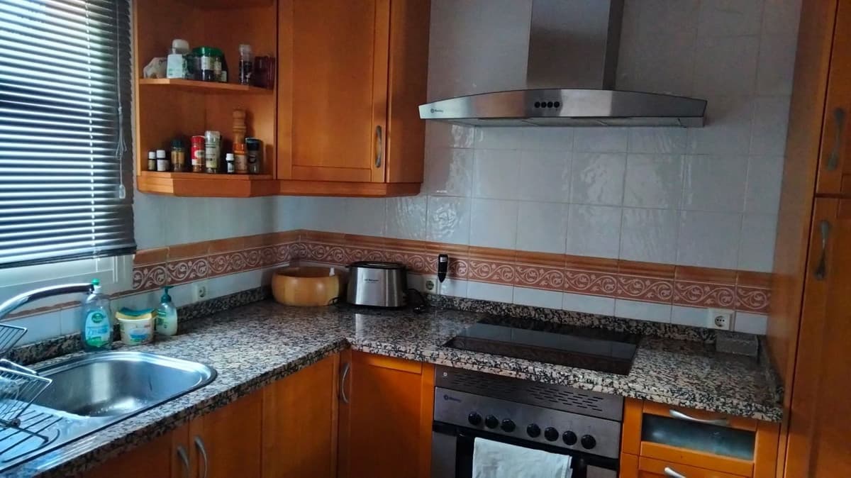 Middle Floor Apartment in La Mairena — photo 6 of 10