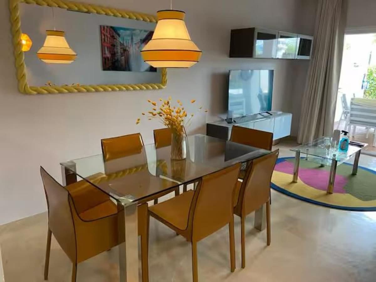 Ground Floor Apartment in Aloha — photo 4 of 10