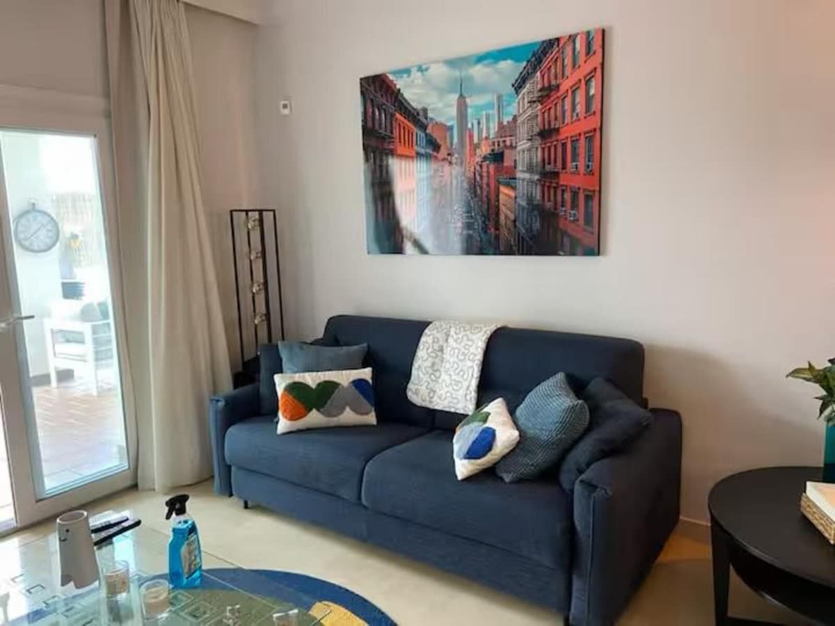 Ground Floor Apartment in Aloha — photo 6 of 10