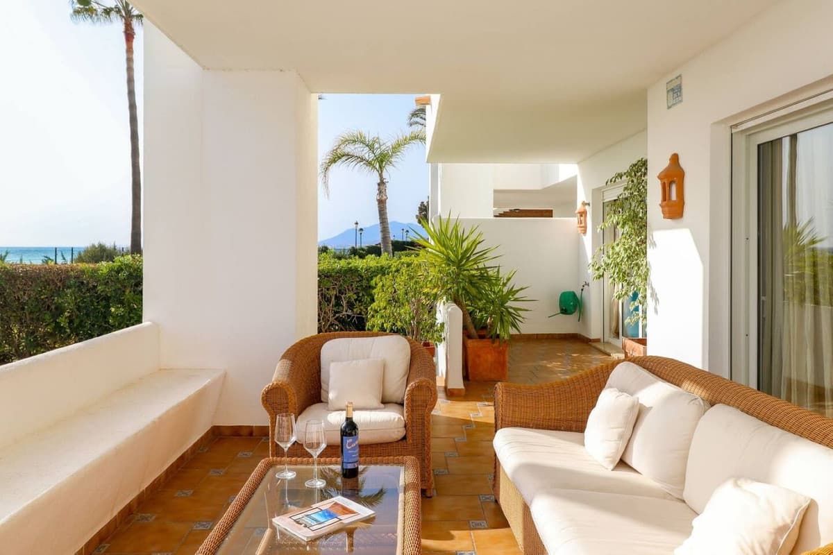 Ground Floor Apartment in Los Monteros — photo 8 of 10