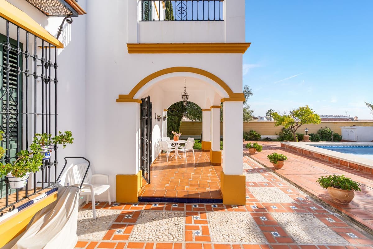 Detached Villa in Arroyo de la Miel — photo 3 of 10
