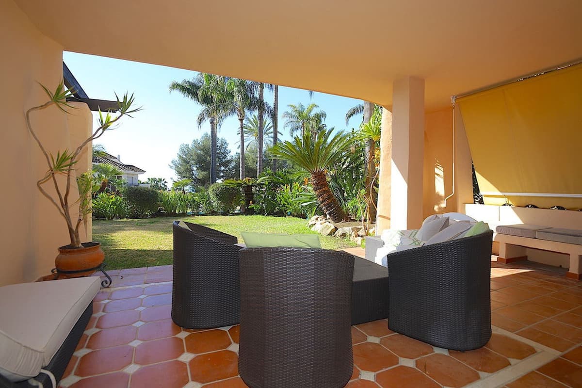 Ground Floor Apartment in Sierra Blanca — photo 9 of 10