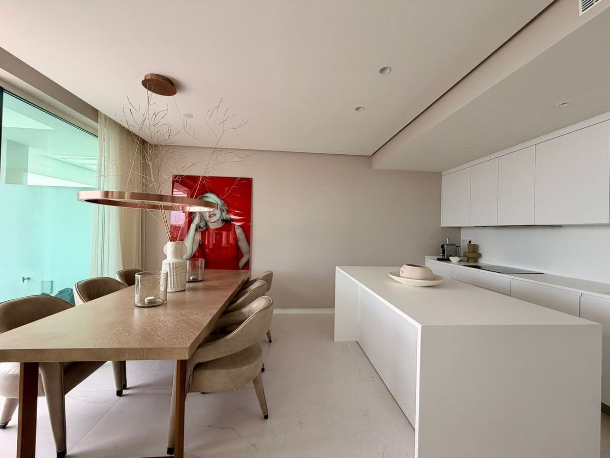 Middle Floor Apartment in Ojén — photo 6 of 10