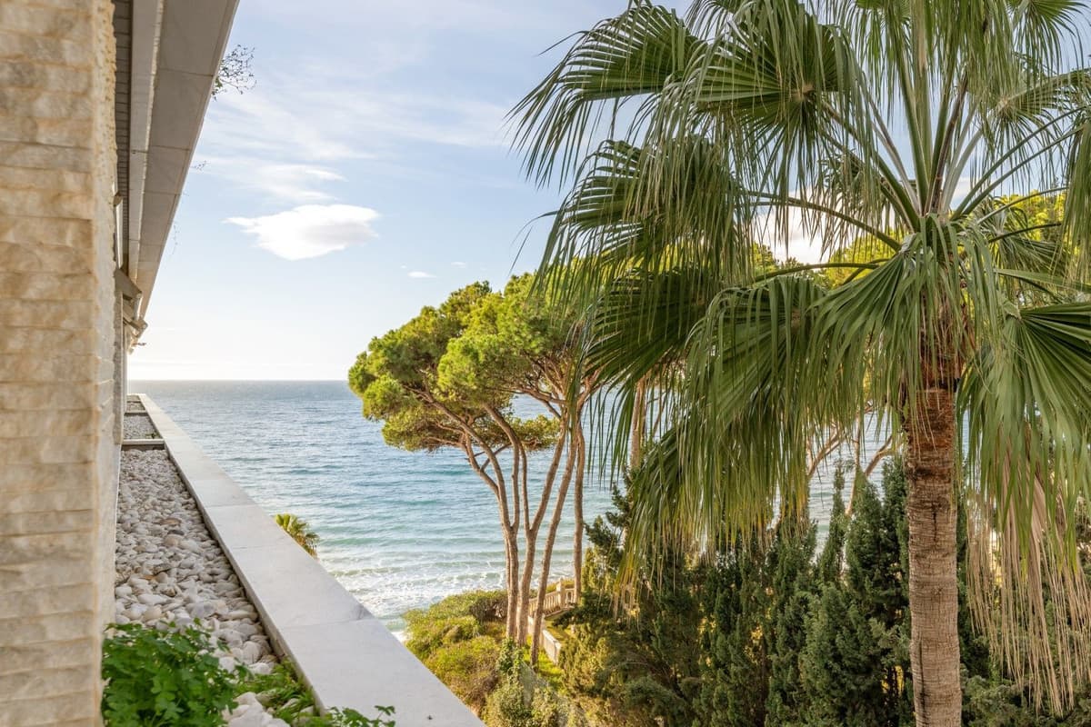 Middle Floor Apartment in Marbella — photo 5 of 10