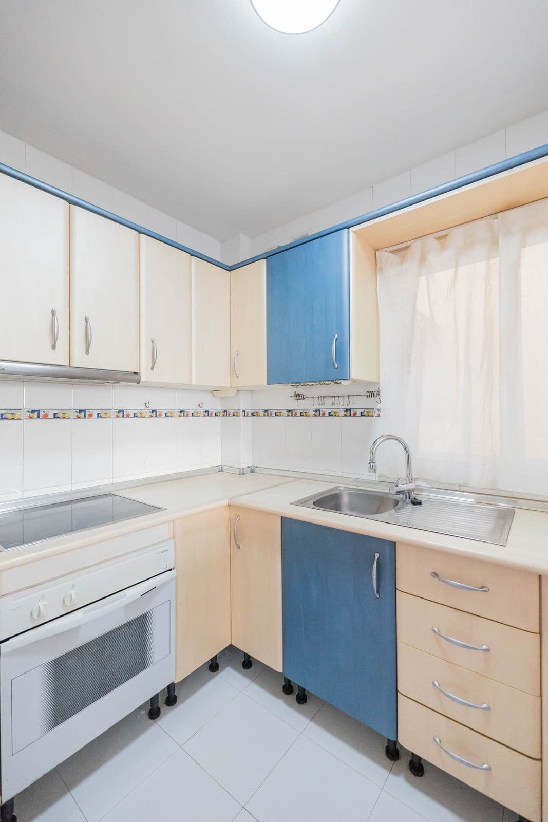 Townhouse in Torreblanca — photo 10 of 10