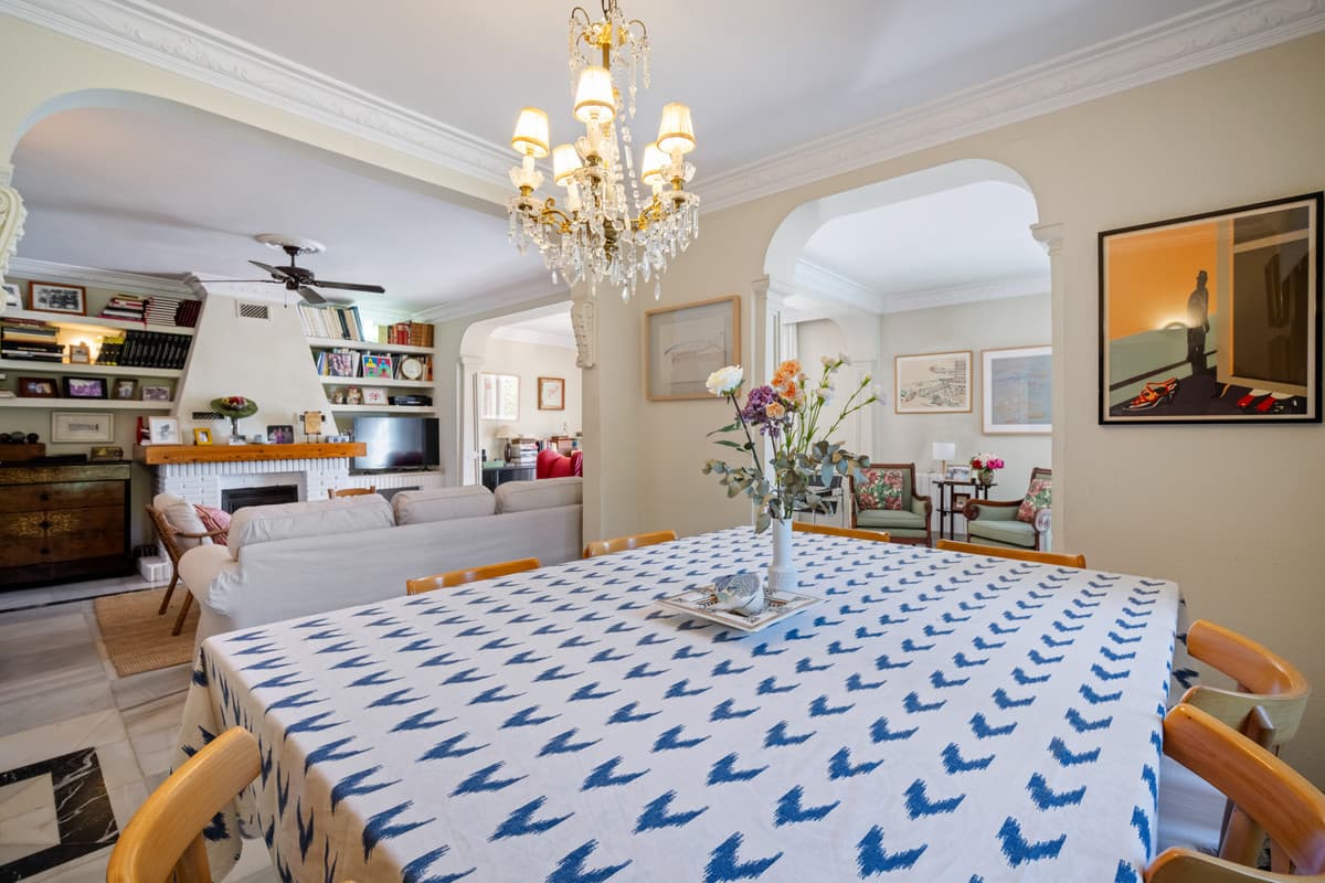 Detached Villa in Marbella — photo 8 of 10