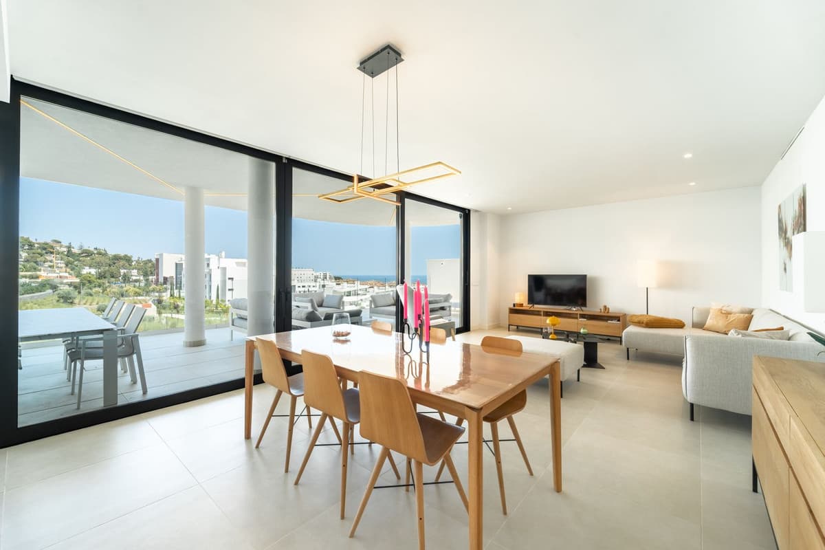 Ground Floor Apartment in Higueron — photo 1 of 10