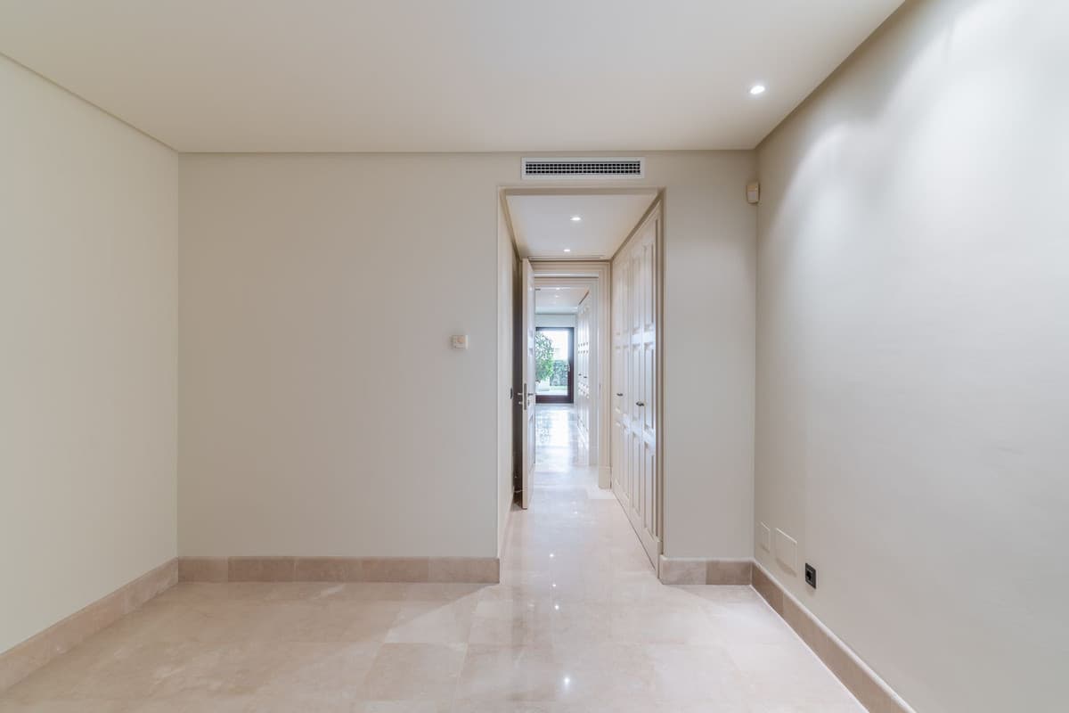 Ground Floor Apartment in Estepona — photo 10 of 10