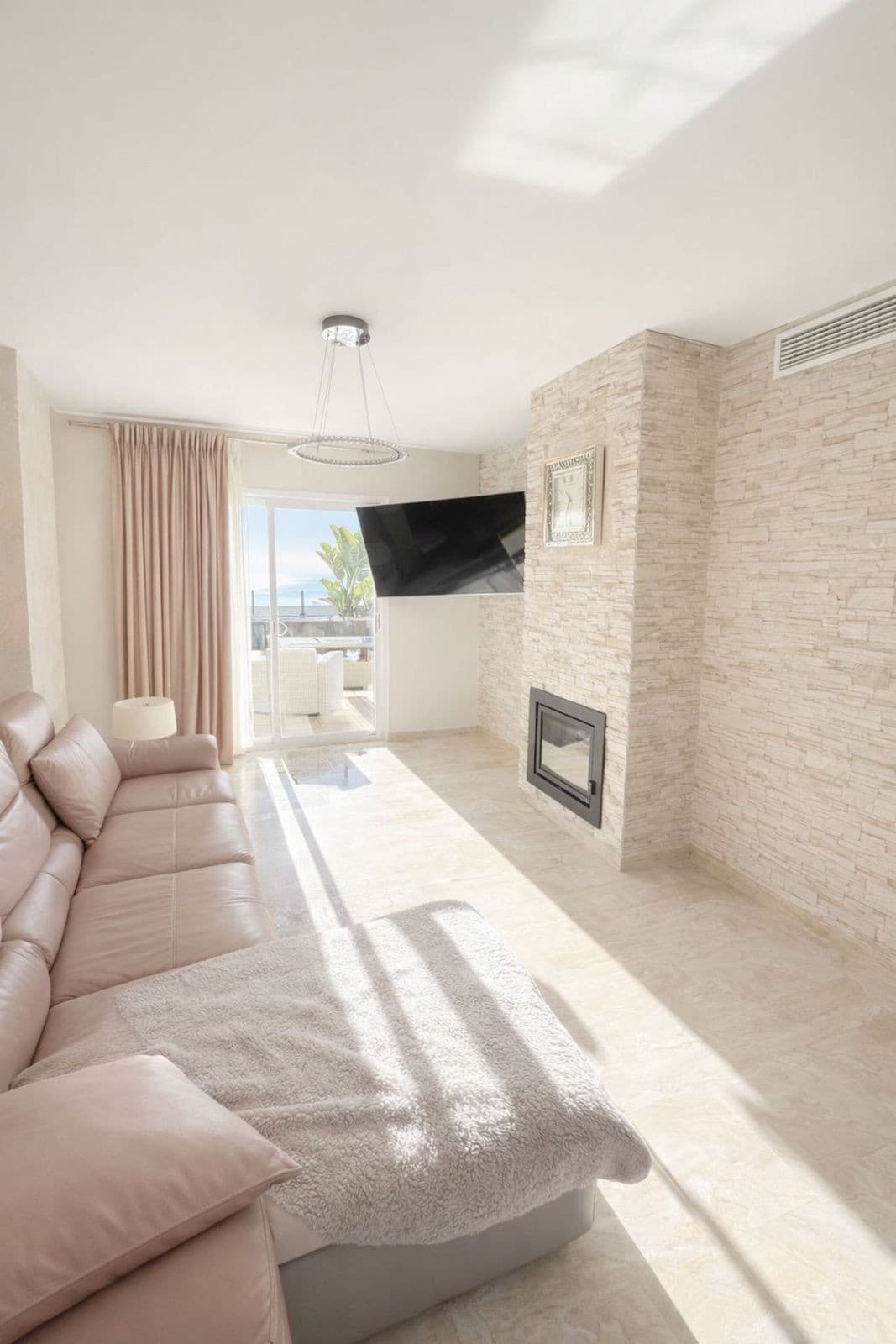 Penthouse in Calahonda — photo 5 of 10