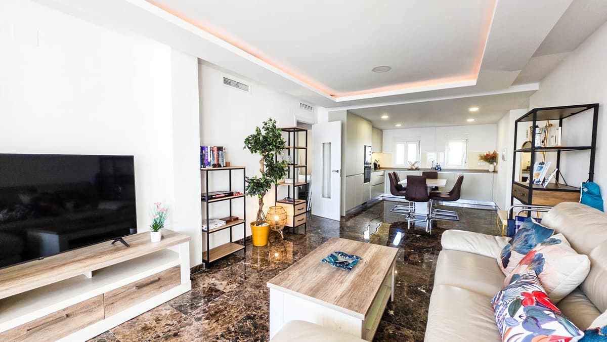 Middle Floor Apartment in La Duquesa — photo 6 of 10