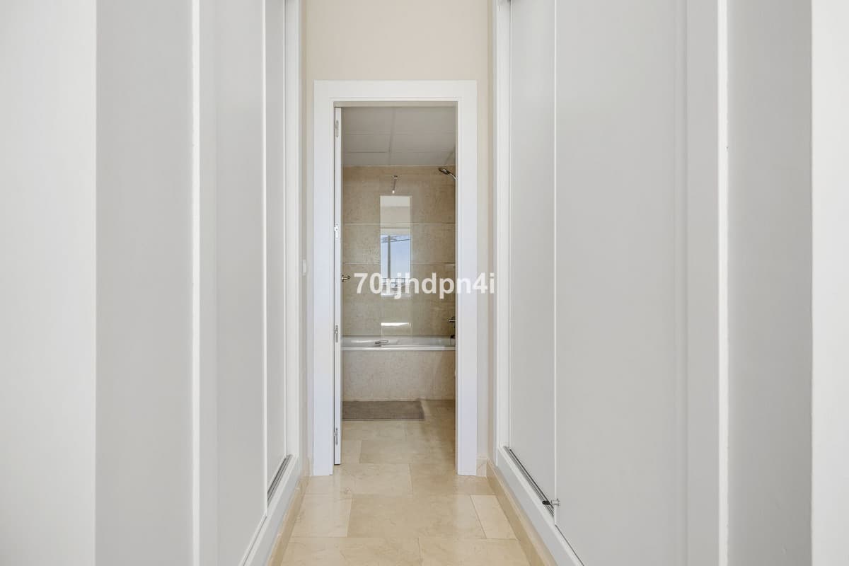 Penthouse in Selwo — photo 2 of 10