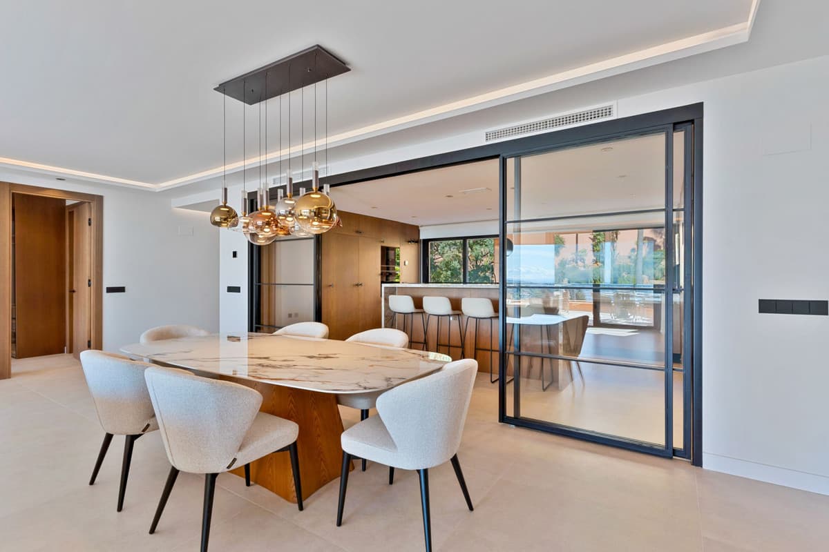 Middle Floor Apartment in Nueva Andalucía — photo 7 of 10