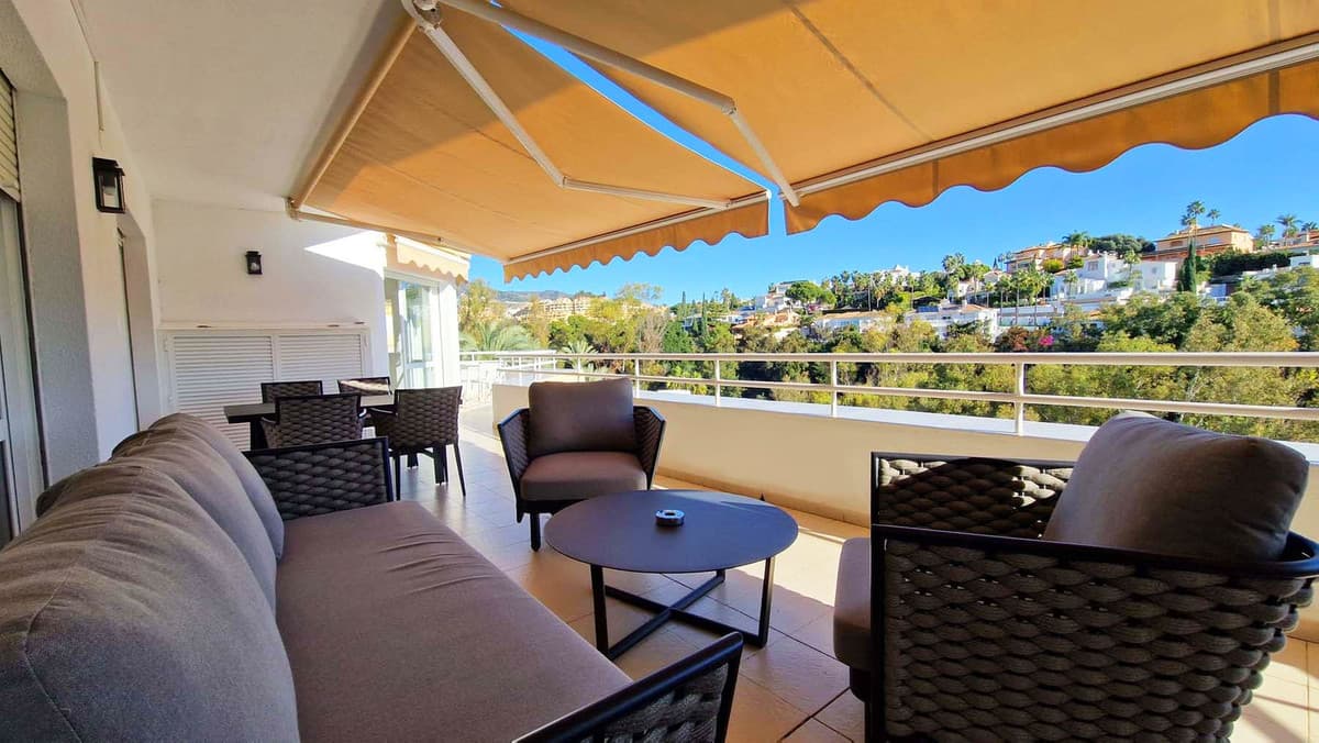 Penthouse in Benalmadena Costa — photo 1 of 10